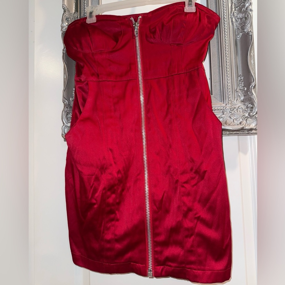 Unknown Brand Size 9 Mini Red Strapless Front Zipper Dress w/ Pockets!